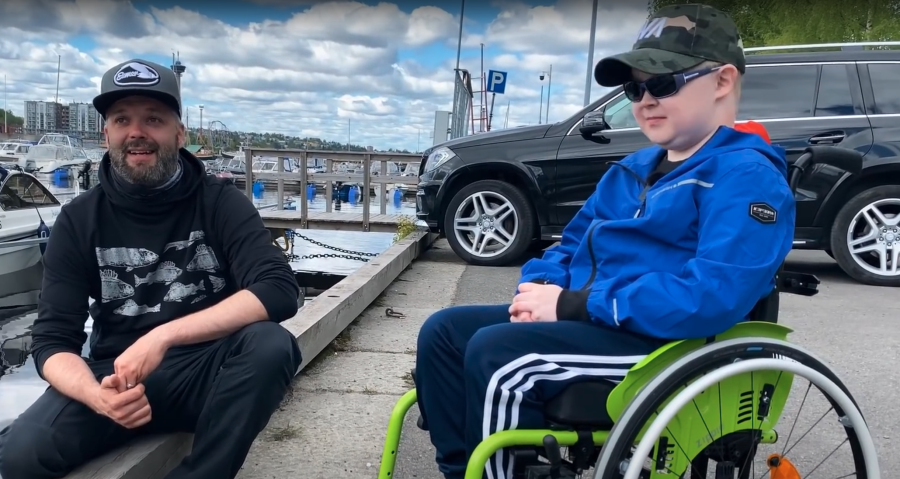 Jere yllätetään kalareissulle Tampereella